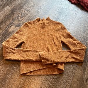 Brown long sleeve crop top